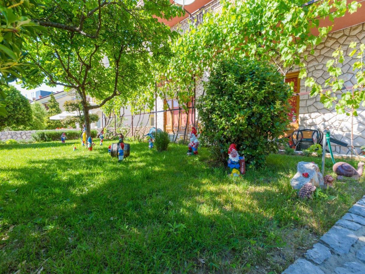 Apartments Davorka Crikvenica Exterior photo