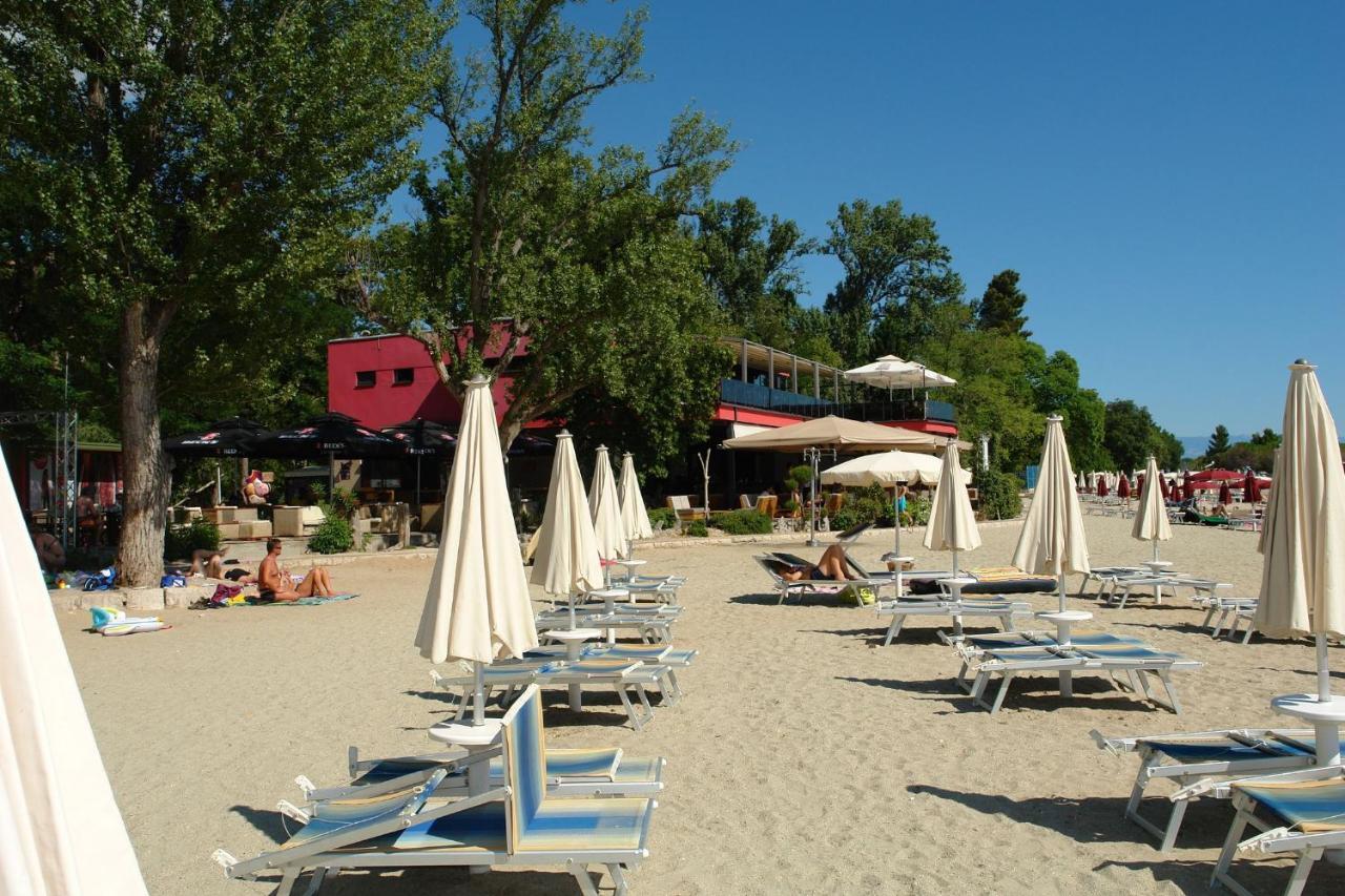 Apartments Davorka Crikvenica Exterior photo